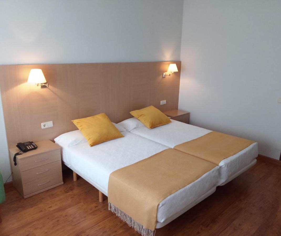 Hotel San Millan Santander Bagian luar foto